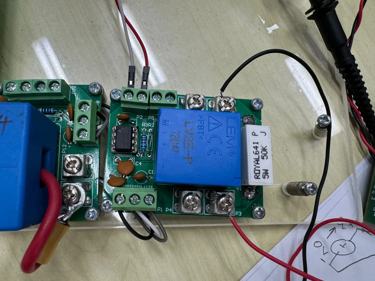 Voltage and current sensor boards with a LEM LV25-P transducer